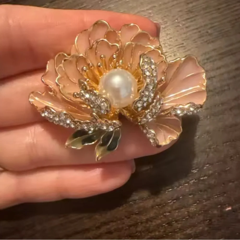 Blush Elegance Pearl & Crystal Floral Brooch